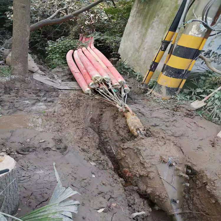 峄城拖拉管